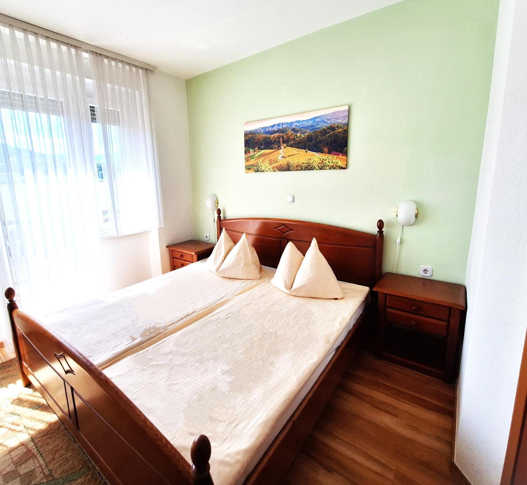 Penzion Gostisce Lesjak Orehova vas Extérieur photo
